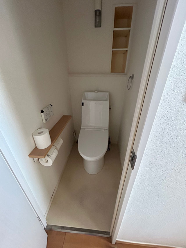 トイレリフォーム前