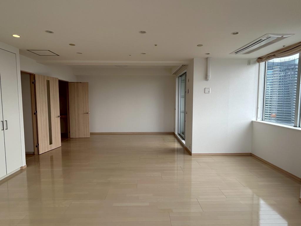 大阪市タワーマンションリノベーション工事、工事前LDK2