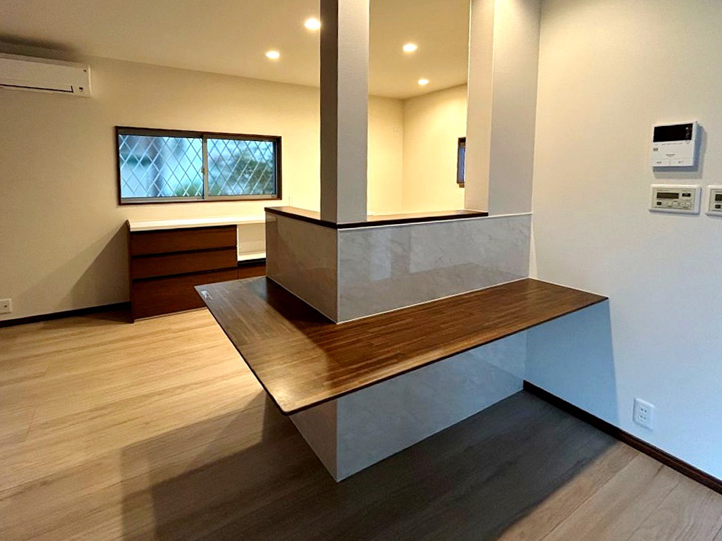 大阪市築40年の家リフォーム後キッチンカウンター