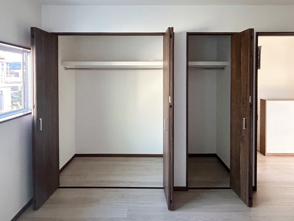 大阪市築40年の家リフォーム後２階洋室